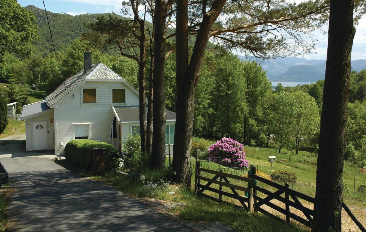 Stunning Home In Tau With House A Mountain View Zewnętrze zdjęcie